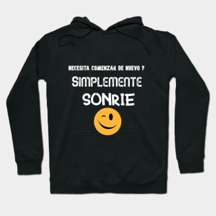 Nuevo comienzo con una Sonrisa Hoodie